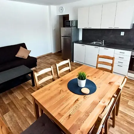 Aparthotel Boule Kovarska